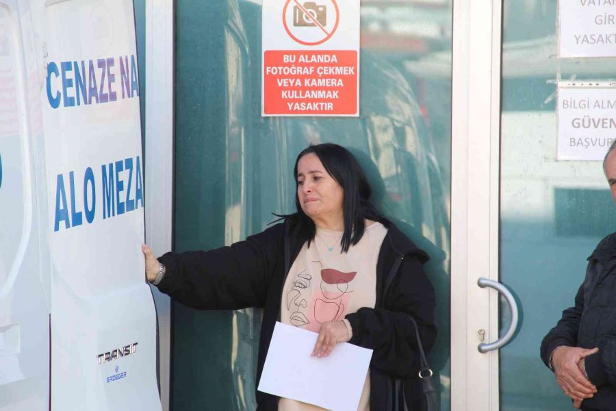 17 Yaşındaki Lise Öğrencisi Şevval, Kalbine Yenik Düştü