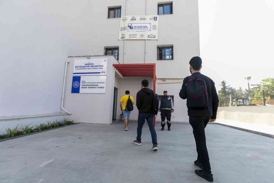 Mersin’de Belediyenin Erkek Öğrenci Yurdu, Öğrencilerin İkinci Evi Oldu