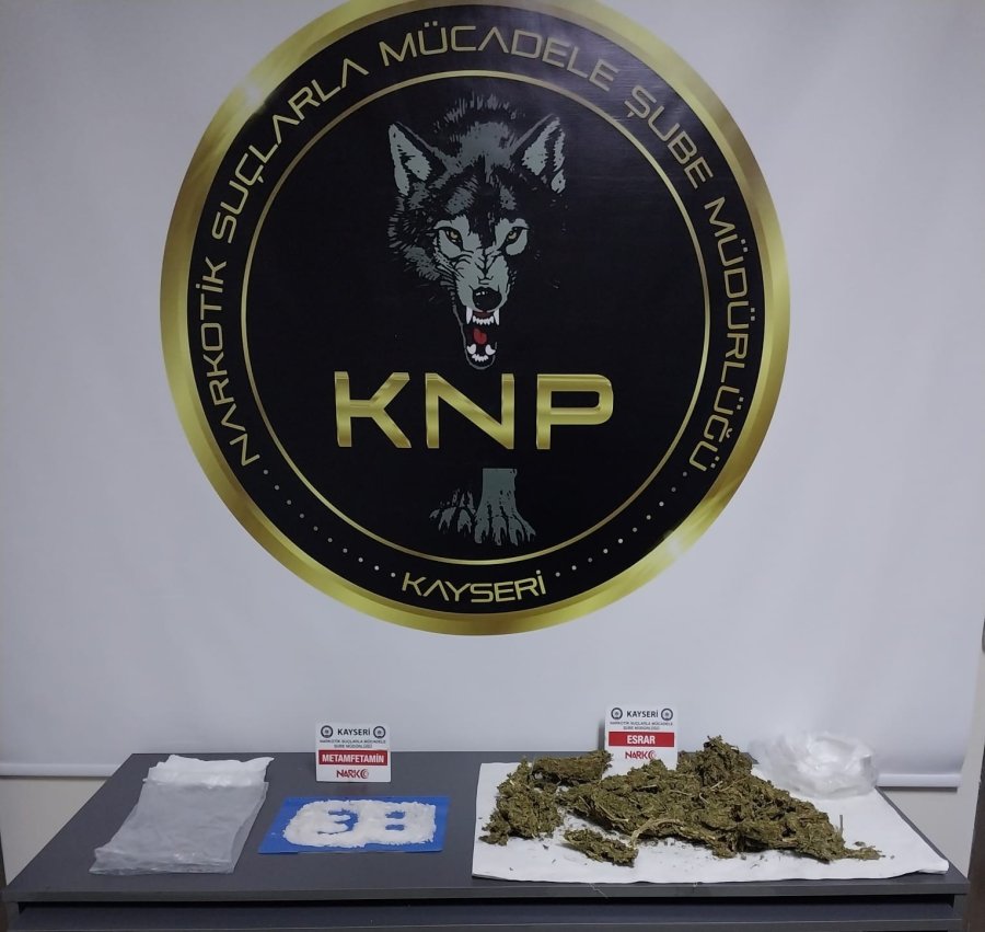 Narkotik Polisi 2 Günde 12 Zehir Tacirini Yakaladı