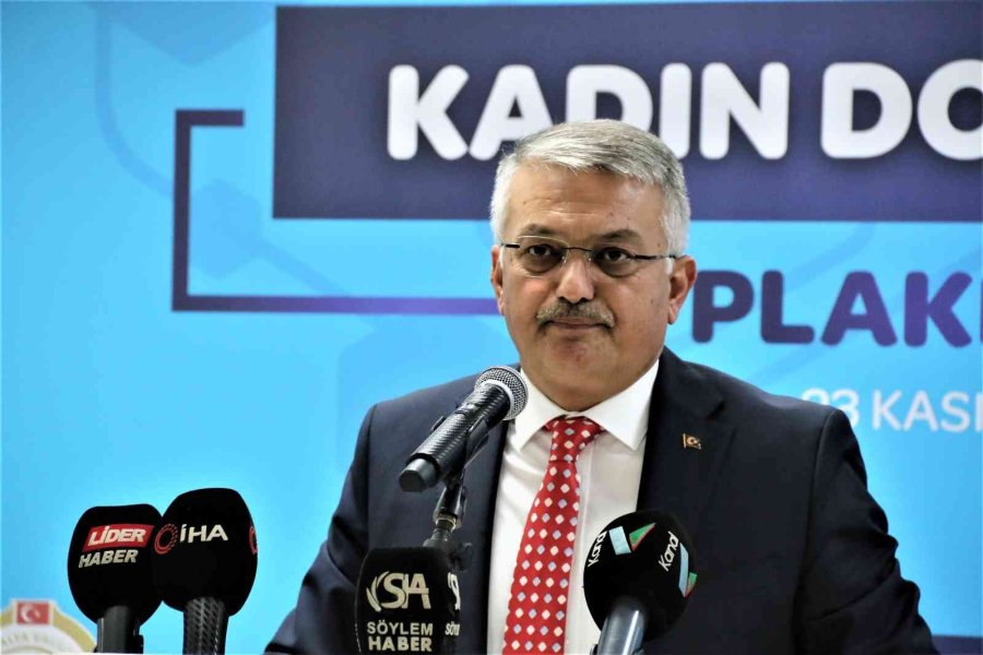 Antalya Kadın İstihdamında Türkiye Ortalamasının Üzerinde