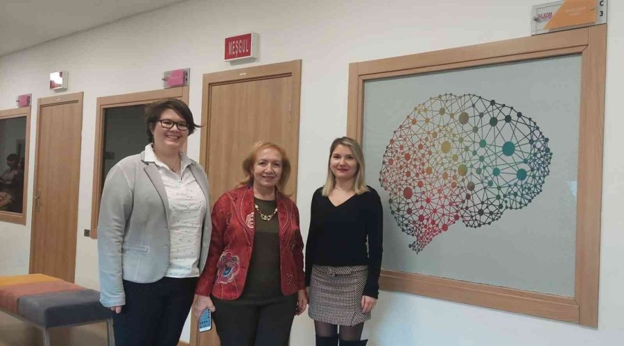 Dilkom’dan Yeni Uygulama: Afazi Grup Terapisi