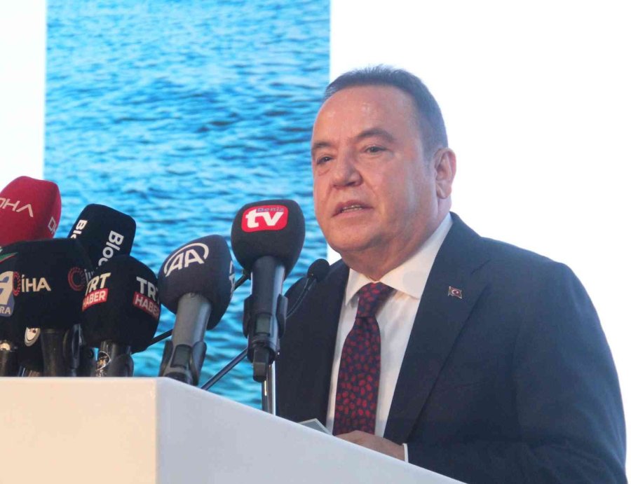 Bakan Ersoy:" Turizmde Türkiye Olarak Süper Lig’deyiz"