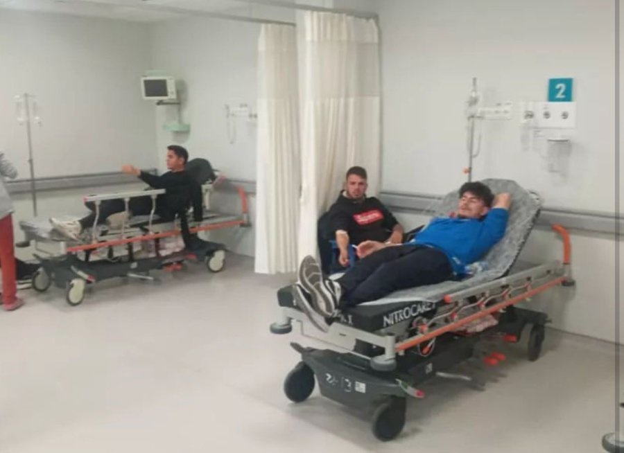 Develigücü’nde 17 Kişi Zehirlendi