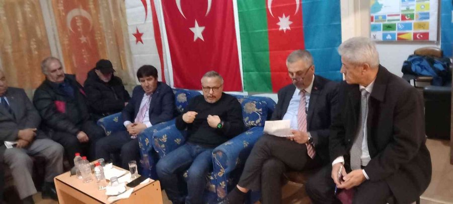 ‘dünden Bugüne Türkçe’ Konulu Konferans