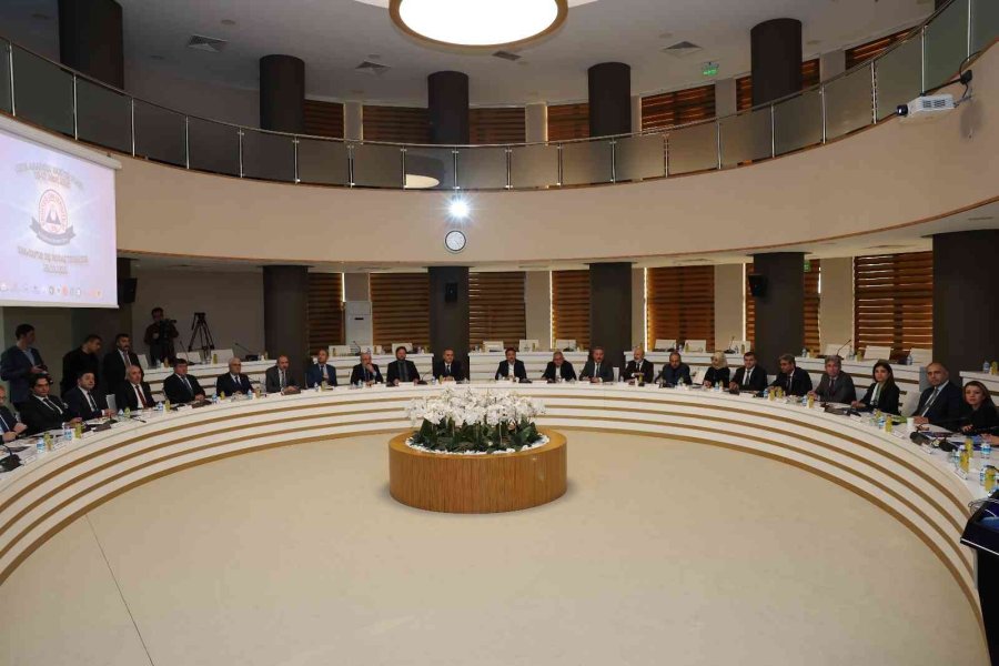 Başkan Büyükkılıç’tan Gençlik Vurgusu