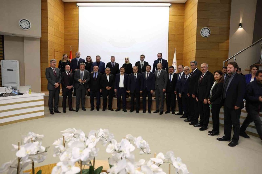 Başkan Büyükkılıç’tan Gençlik Vurgusu