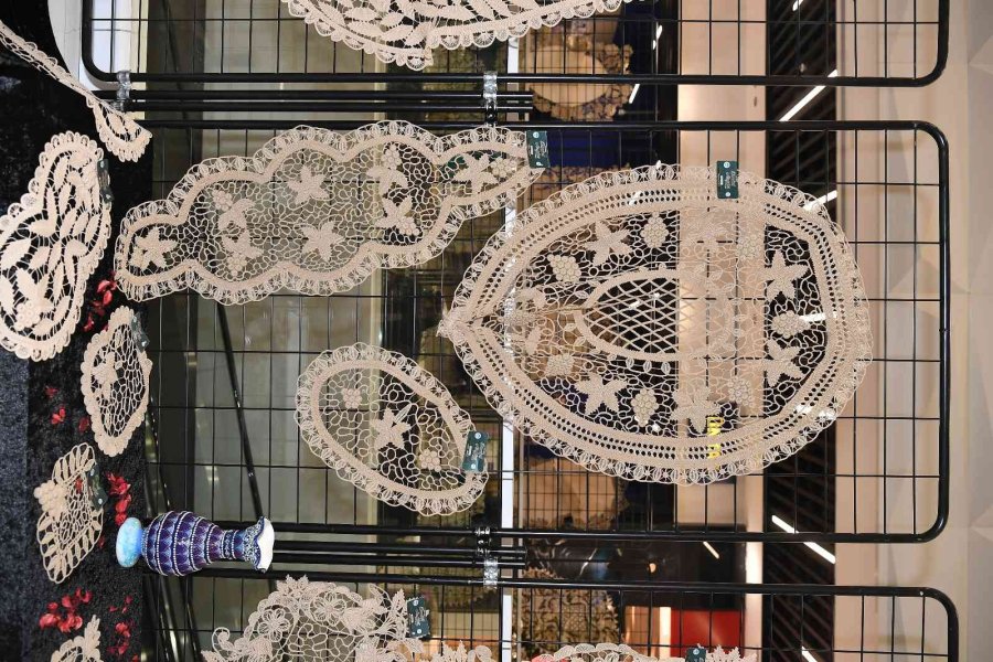 Kaymek Dantel Anglez El Sanatları Sergisi’ne Yoğun İlgi