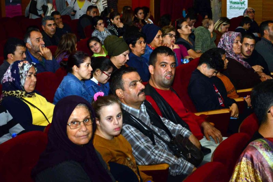 Manavgat Belediyesi’nden Down Sendromu Semineri