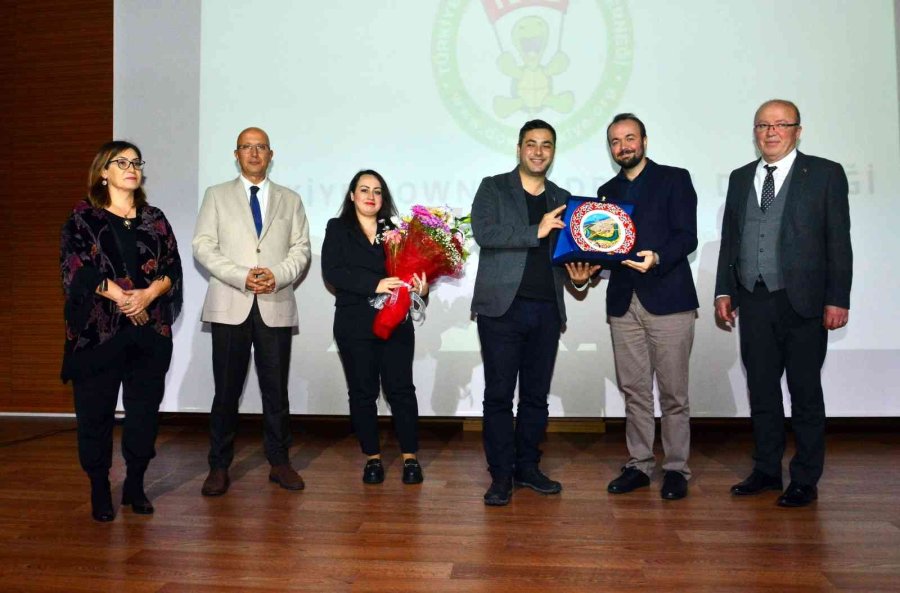 Manavgat Belediyesi’nden Down Sendromu Semineri