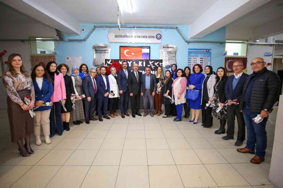 Başkan Kavuş: “öğretmenlerimiz Geleceğimizin Mimarı, Çocukluk Kahramanlarımızdır”