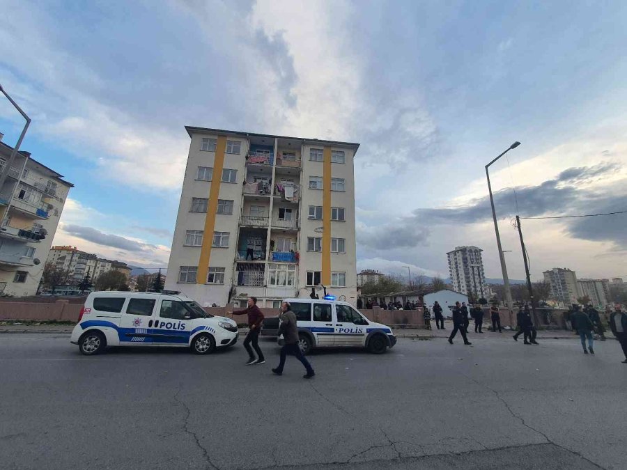 Pompalı Tüfek İle Dehşet Saçtı: 3 Yaralı