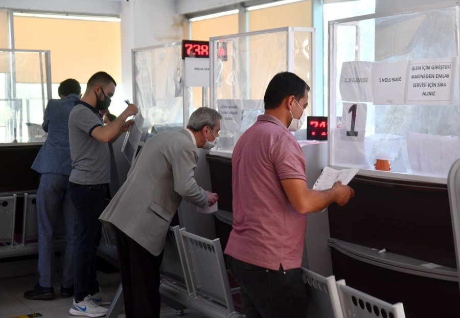 Vezneler Hafta Sonu Açık Olacak