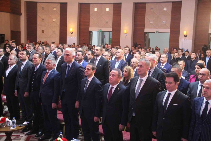 Bakan Ersoy:" Turizmde Türkiye Olarak Süper Lig’deyiz"