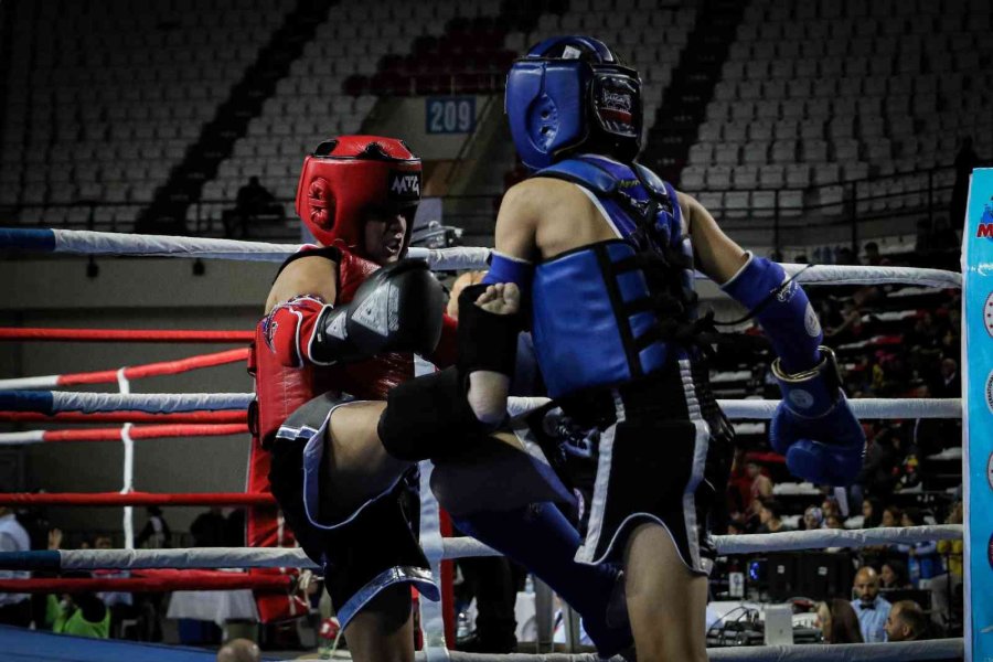 Uluslararası Antalya Muaythai Açık Kupası Devam Ediyor
