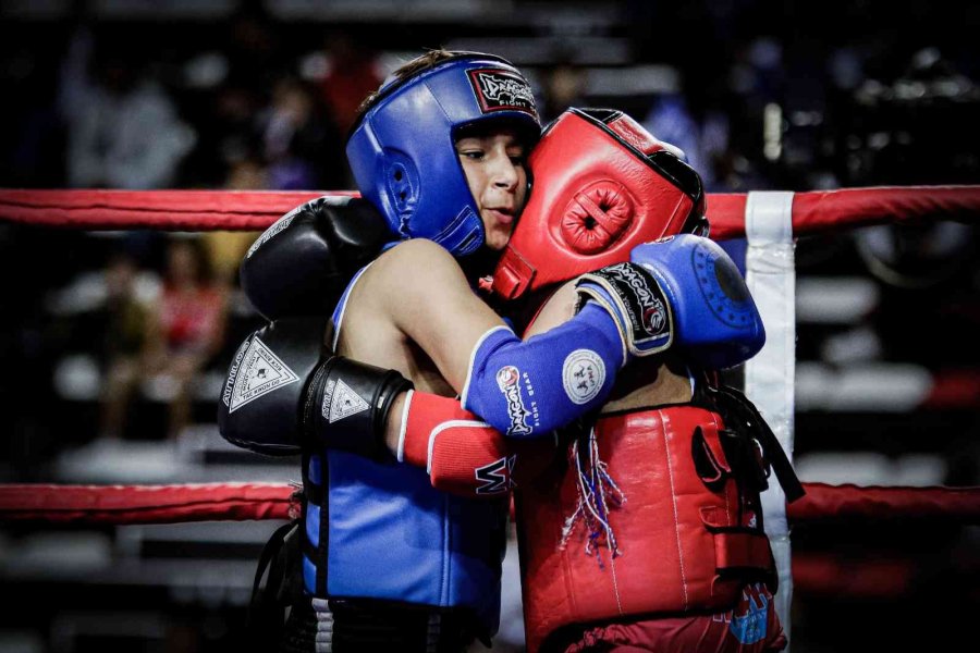 Antalya Muaythai Açık Kupası’nda Minik Sporcular Ümit Verdi
