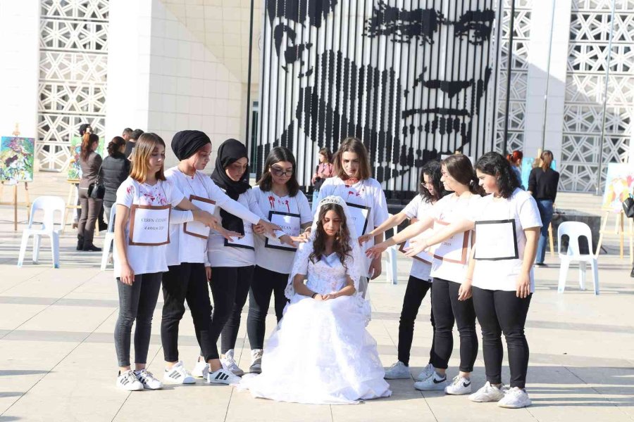 Döşemealtı’nda Kadına Şiddete Mücadele Etkinliği