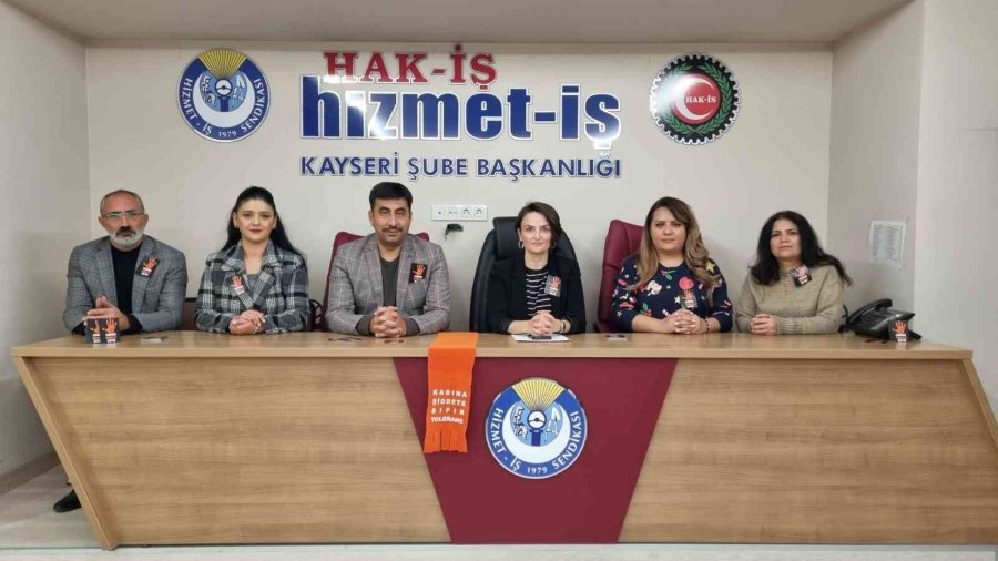 Hak-iş’li Kadınlar Kadına Yönelik Şiddete ‘hayır’ Dedi