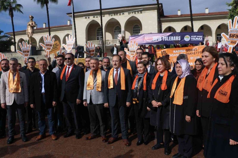 Kadına Yönelik Şiddete Karşı Yürüdüler