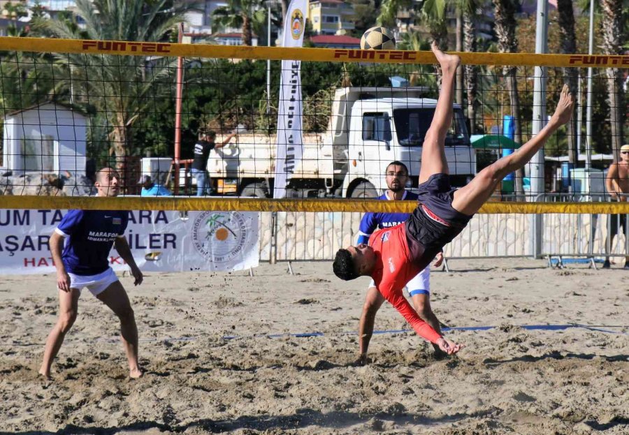 Footvolley Dünya Kulüpler Kupası Alanya’da Başladı