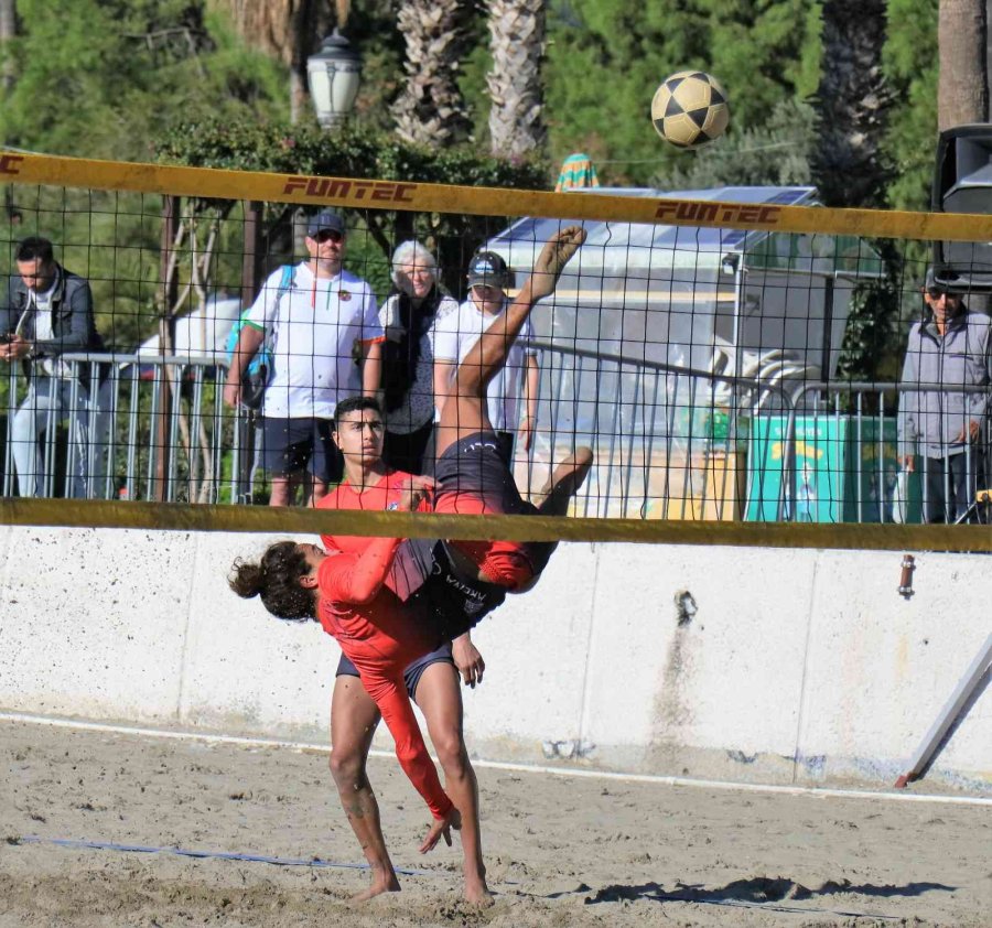 Footvolley Dünya Kulüpler Kupası Alanya’da Başladı