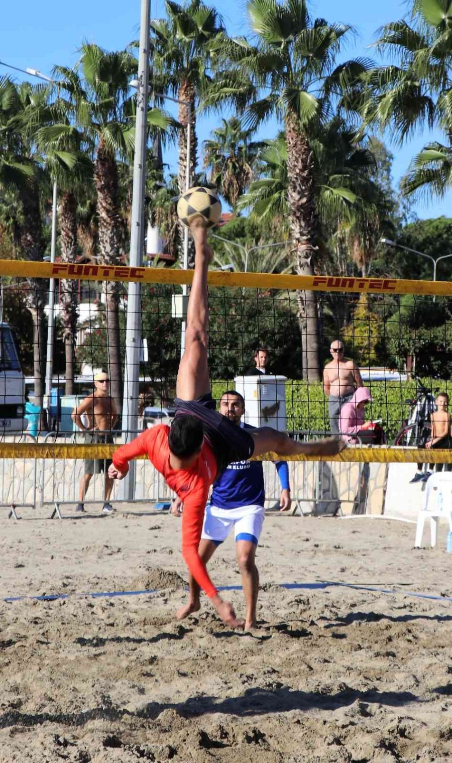 Footvolley Dünya Kulüpler Kupası Alanya’da Başladı
