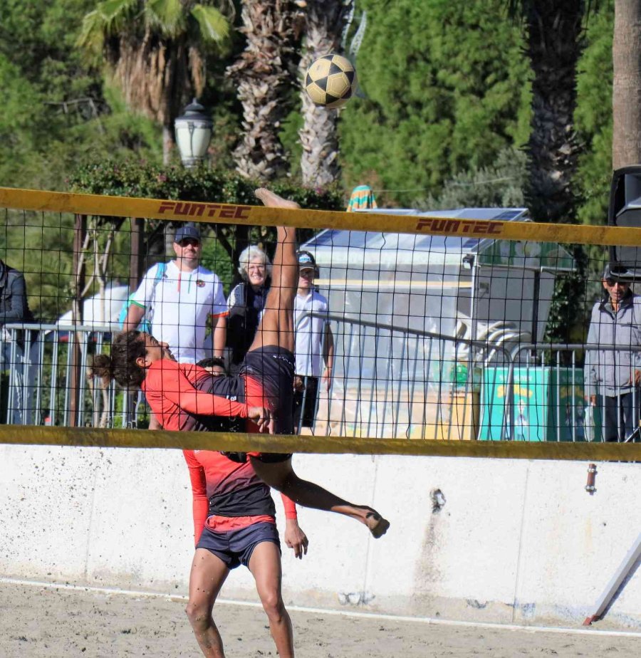 Footvolley Dünya Kulüpler Kupası Alanya’da Başladı