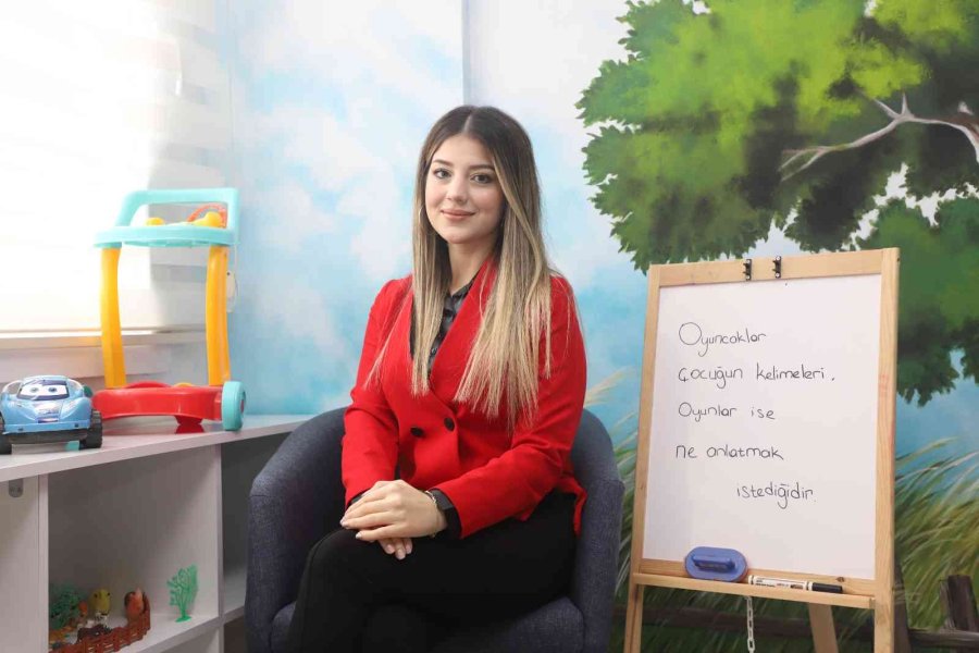 Akdeniz Belediyesinden Çocuklara ’oyun Terapisi’ Hizmeti