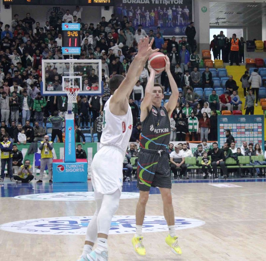 Basketbol Süper Ligi: Konyaspor: 89 - Aliağa Petkimspor: 84