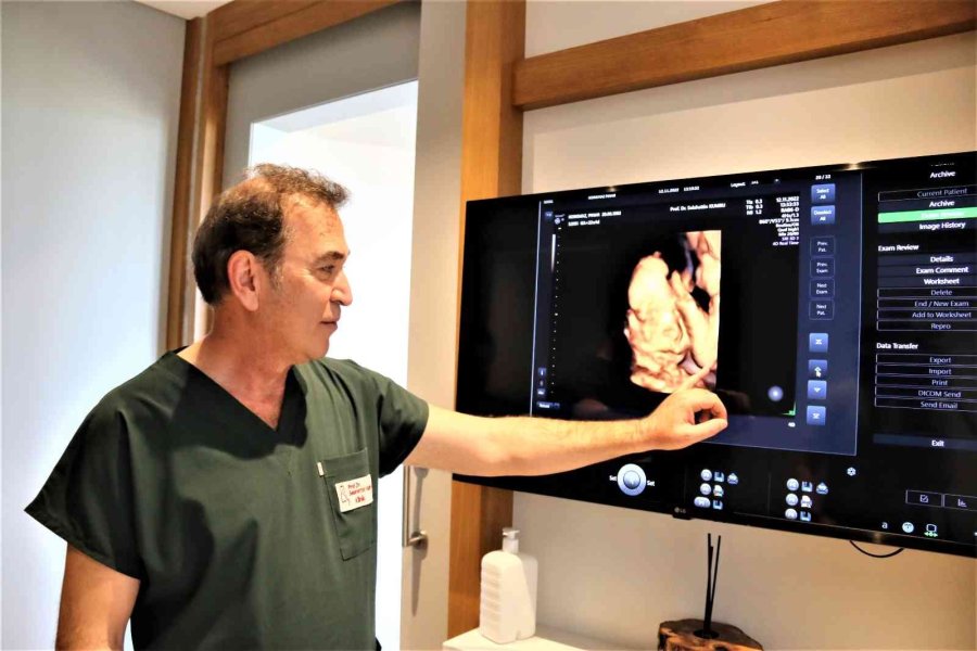 Korona Virüse Yakalanan Emziren Annelere Uzmanından Müjdeli Haber