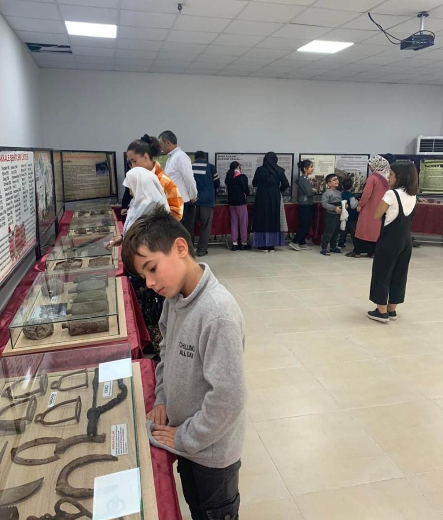 Çanakkale Gezici Müzesi Mersin’de Büyük İlgi Gördü