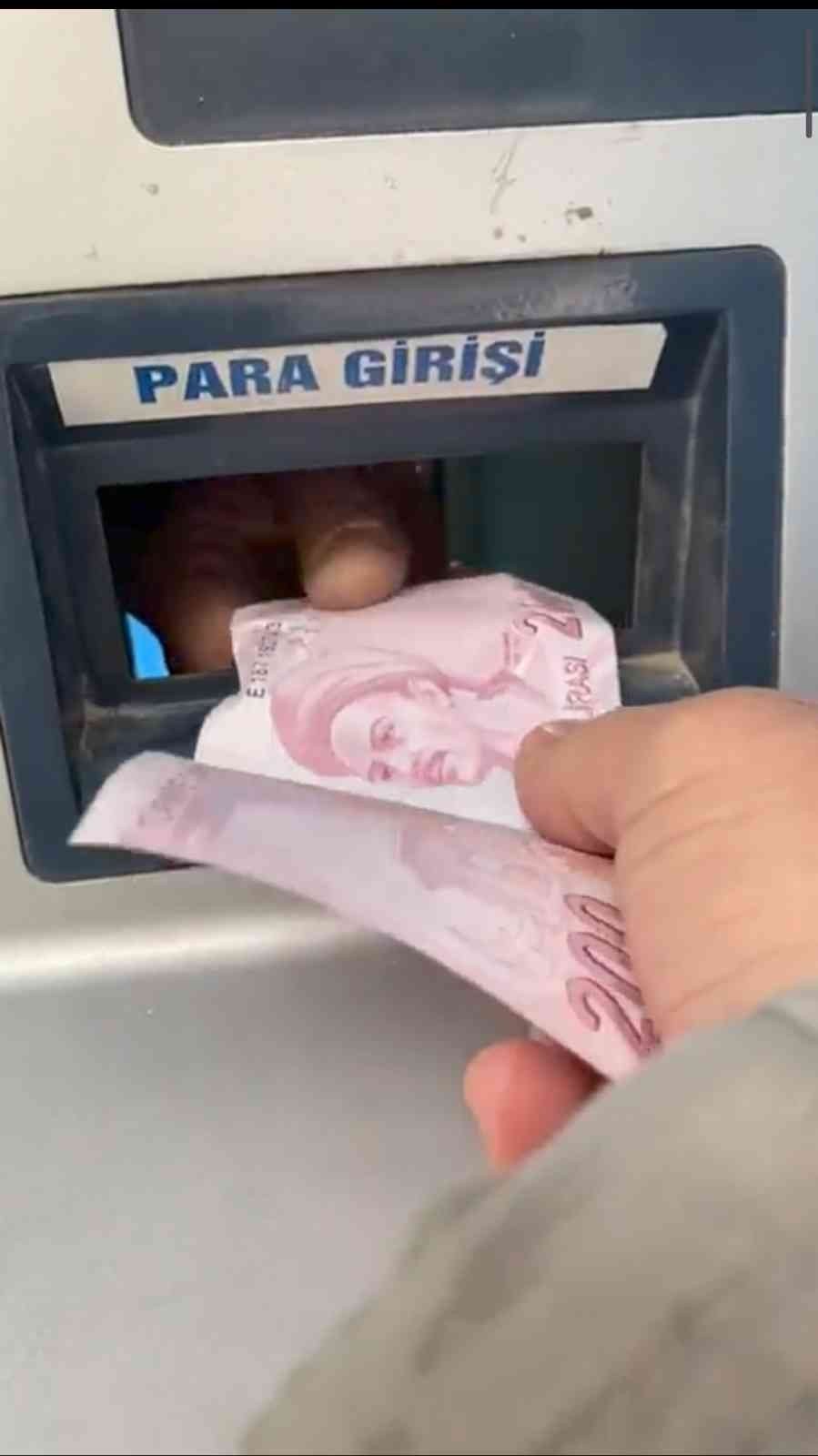 Eskişehir’de Bozulan Su Yükleme Otomatına ’insan Eli’ Çözümü