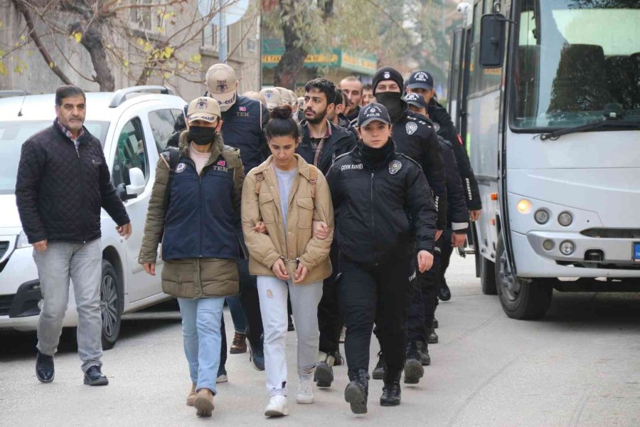 Terör Örgütü Propagandası Zanlıları Adliyeye Sevk Edildi