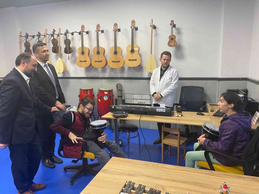 Başkan Büyükkılıç’ın Örnek Projelerine İlgi Ve Takdir Sürüyor