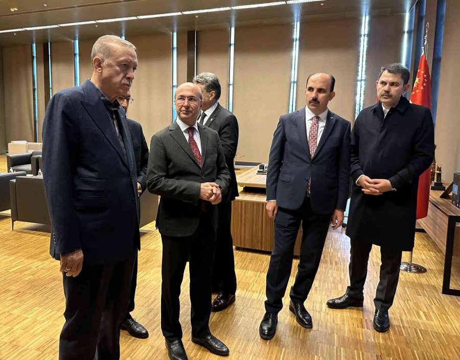 Başkanı Pekyatırmacı’dan Başkan Erdoğan’a Eser Takdimi