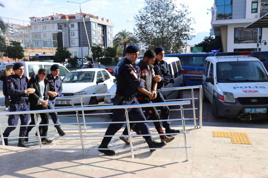 Yayla Evlerine Dadanan İki Hırsız Tutuklandı