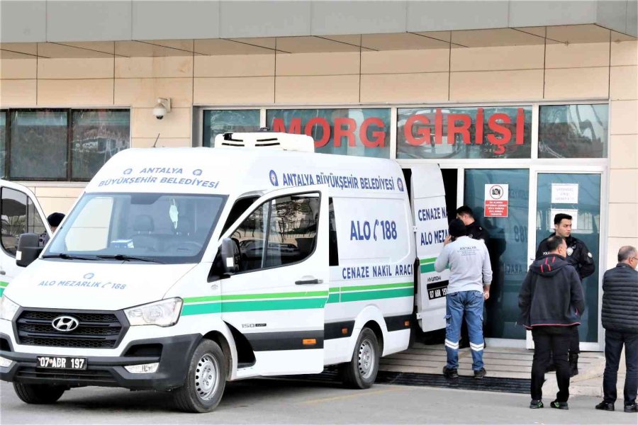 Annesine Doğum Günü Sürprizi Yapmak İsterken Kazada Can Verdi