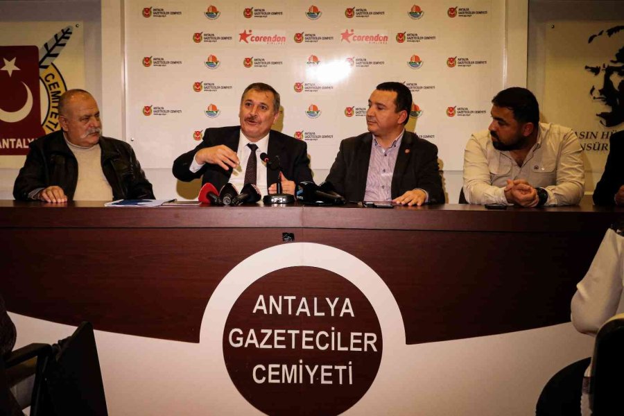 Antalya İl Emniyet Müdürü Çevik, Manavgat’taki Çatışmanın Detaylarını Paylaştı