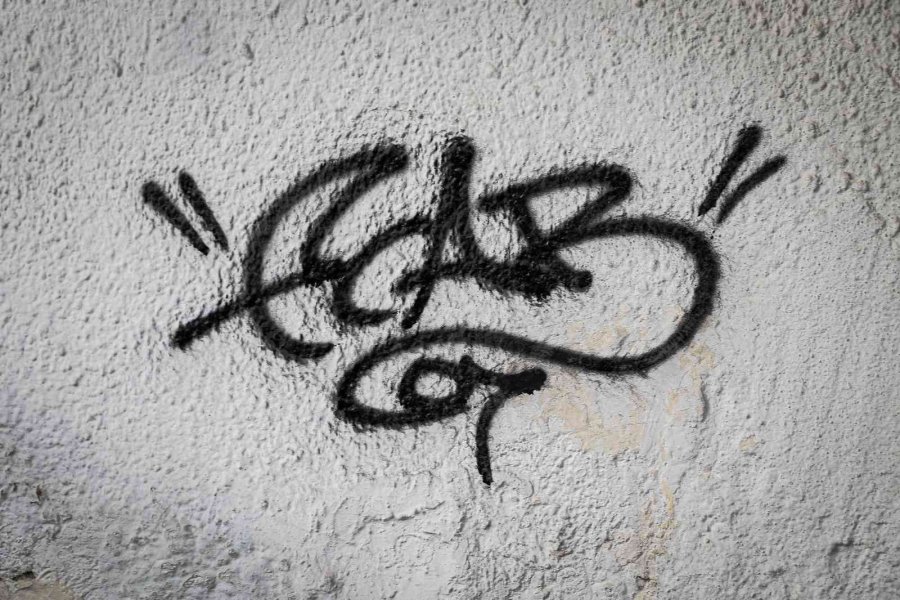 Antalya Kaleiçi’nde “tarihi” Kirlilik