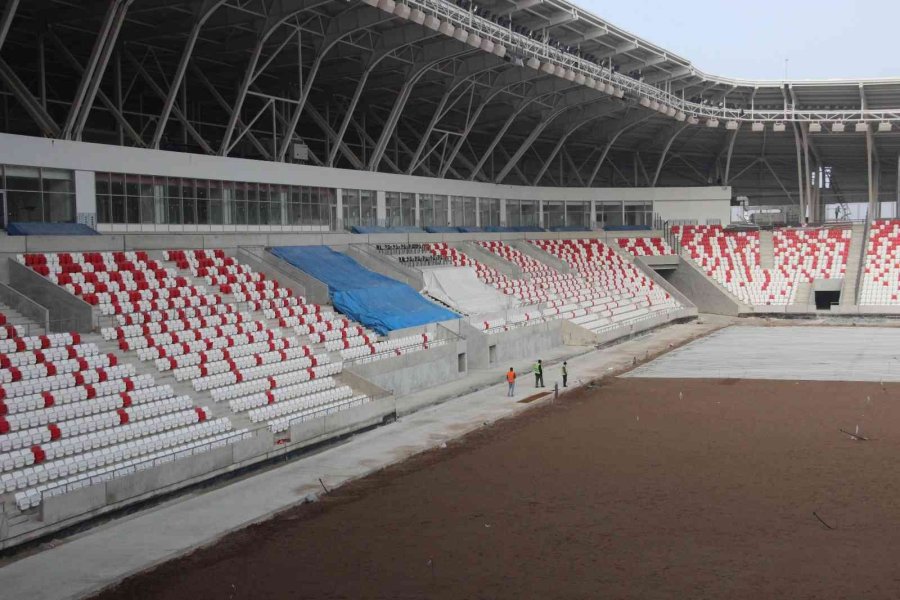 Karaman’ın 15 Bin Kişilik Stadyumda Sona Doğru