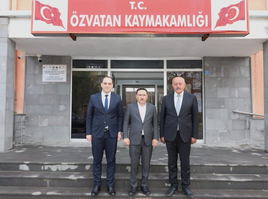 Vali Çiçek İlçe Ziyaretlerine Devam Ediyor