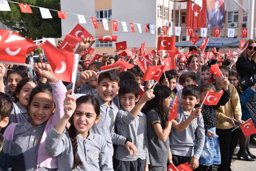 Kepez’den, İsmail Hakkı Kaya İlkokulu’na Çok Amaçlı Salon