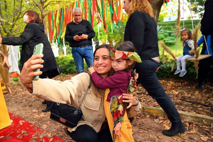 Manavgat’ta Minik Öğrencilerden Sonbahar Etkinliği