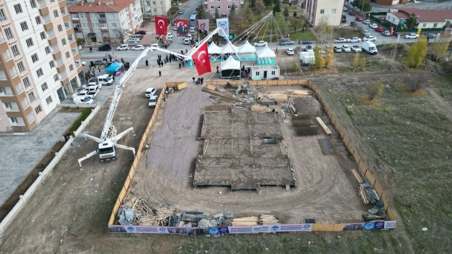 Melikgazi’de Hatice-azmi Nalbantoğlu Aile Sağlığı Merkezi Temeli Atıldı