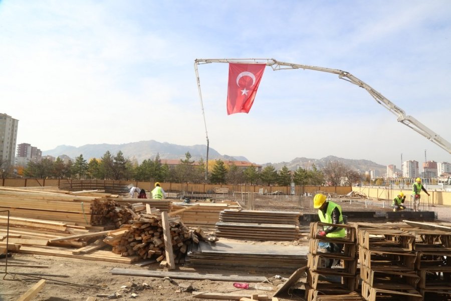 Melikgazi’de Hatice-azmi Nalbantoğlu Aile Sağlığı Merkezi Temeli Atıldı
