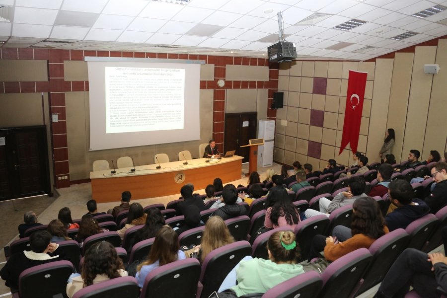 "lozan Antlaşması’na Aykırı Olarak Silahlandırılan Yunan Adaları, Yunan Tarafının Saldırgan Tutumunu Göstermektedir"