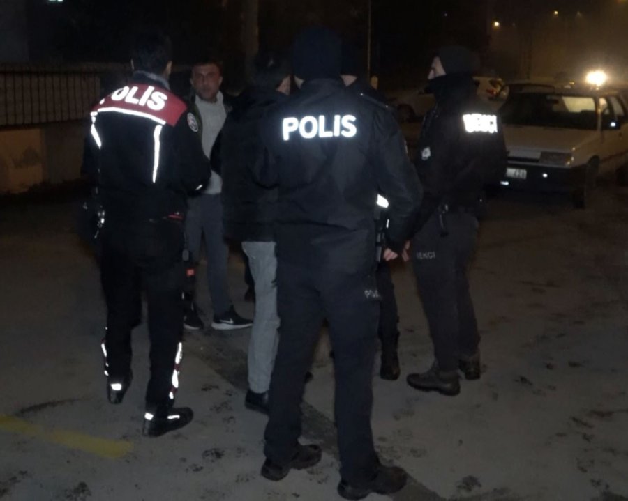 2.17 Promil Alkollü Yakalandı, “senin Türkiye Cumhuriyeti’nde Yaşama Şansın Yok” Dedi