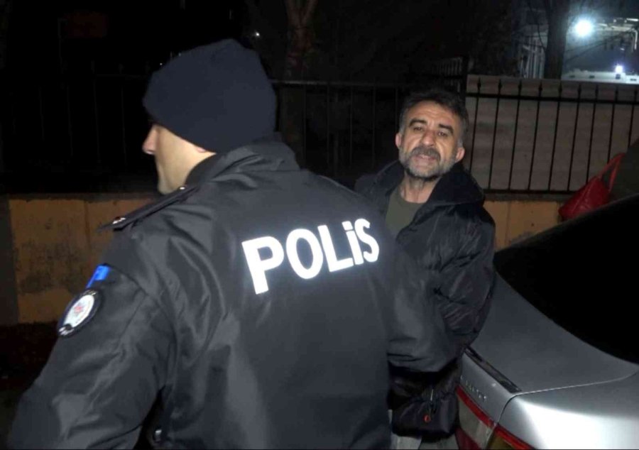 2.17 Promil Alkollü Yakalandı, “senin Türkiye Cumhuriyeti’nde Yaşama Şansın Yok” Dedi