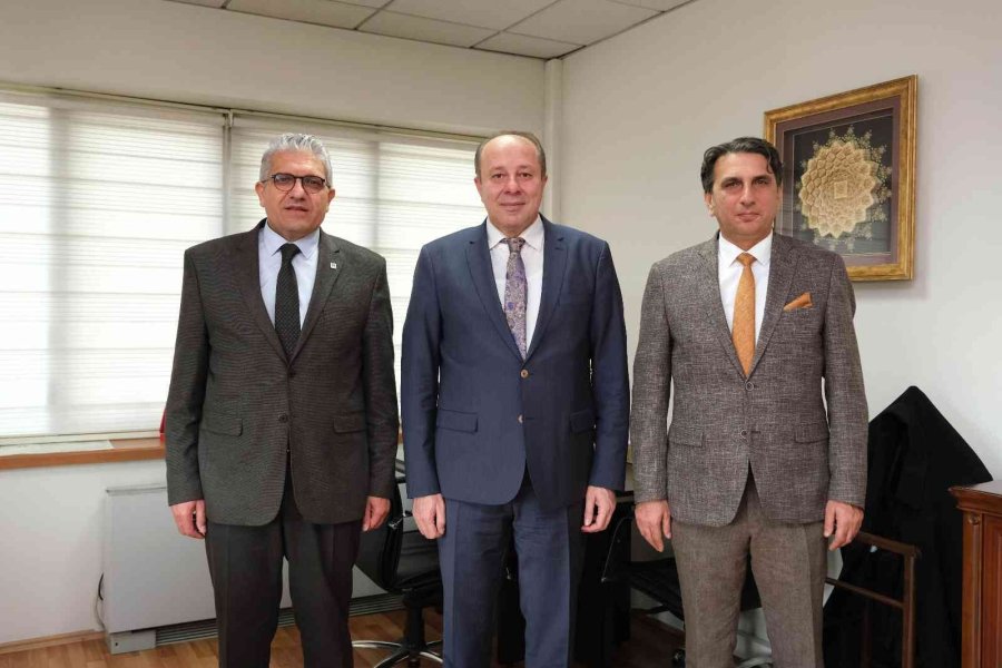 Küpeli: "2025 Yılına Kadar Bölgedeki Sanayi Kuruluşu Sayısının Bini Geçmesini Hedefliyoruz"