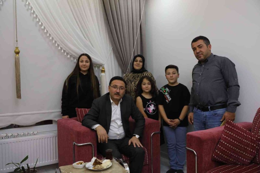 Valiyi Harekete Geçiren Mektup