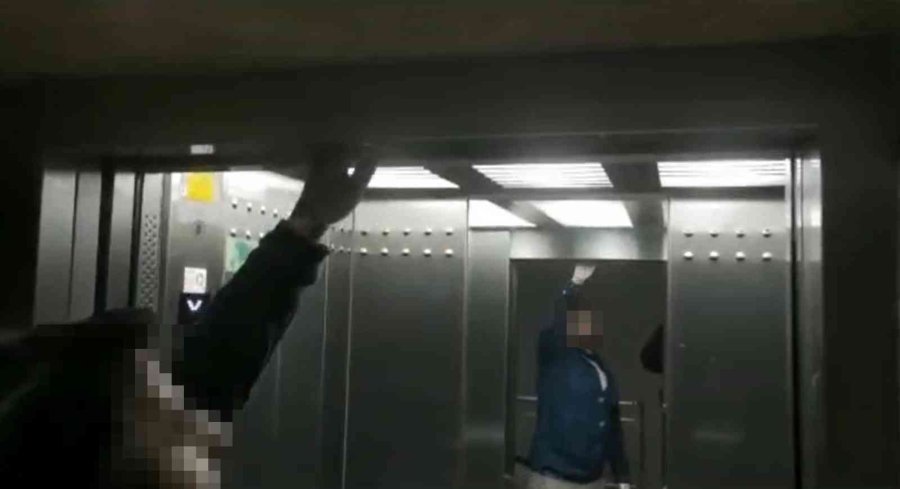 Uyuşturucu Operasyonunda Asansör Kabininden Hassas Terazi Çıktı